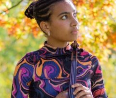 Elodie Chousmer Howelles violinist