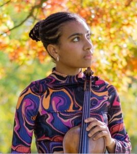 Elodie Chousmer Howelles violinist